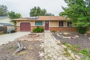 One level home-4 min downtown-Hot Tub-byt nestago - Image 4