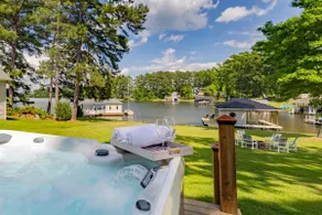 Waterfront, HotTub, Kayaks, Paddlebd, Dog, GameRm - Image 3