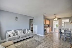 Ormond Beach Home w/ Screened Porch, Walk to Shore - Image 4