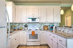 Furnished Deck + Ocean Views: Surfside Beach Home - Image 2