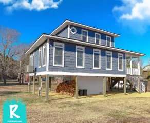 Rodo Beach Cottage - Dog Friendly Private Beach with Pier - Tesla Charger - Image 5