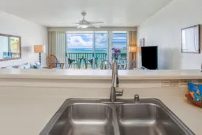 "Bliss on Bay" at the Wailua Bay View 207 - Image 4