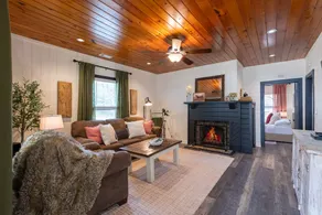 Book now for best summer rates! Water View & Peace - Image 4
