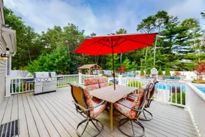 Modern Oasis: Private Pool, Pickleball & Fast WiFi - Image 2