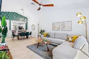 The Coastal Casita - Heated Pool, Private Yard, Mini Golf, Great Location. - Image 3
