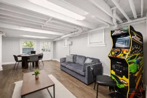 Spacious family-friendly home w/ private arcade! - Image 3