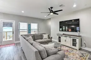 Steps to Gulf: Galveston Gem w/ Boat Launch Access - Image 4