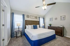 Spacious 5BR Home with Fenced Yard in Adairsville - Image 2