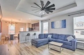 San Antonio Home w/ Patio + Grill Near SeaWorld! - Image 5