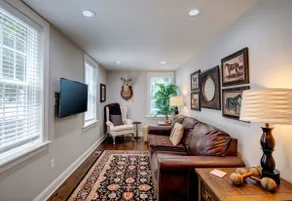 Hummingbird Manor-6 Bedrooms, 6 EnSuite Baths, Minutes from Downtown Skaneateles - Image 4