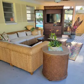 Oasis Retreat: Pool, Walk to Beach & Flagler Ave - Image 2