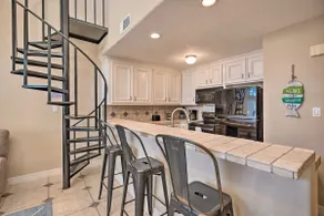 Idyllic Montgomery Condo w/ Pool & Lake View! - Image 2