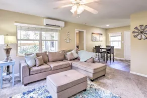 < 1 Mi to Lake Weir: Quiet Summerfield Getaway - Image 5