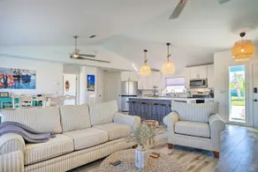 Swim, Fish & Boat: Beachy Home in Cape Coral! - Image 5