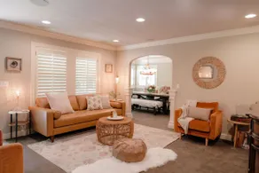 Luxury House Walk to Downtown or Pioneer Park - Image 2