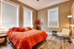Modern Industrial Western Suite, Directly Downtown - Image 5