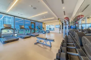 Ultra Lux Rainey St. Condo - Lake & Skyline View - Rooftop Pool - Gym - Steps from Bars, Shops, Down - Image 5