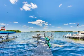 Lake Daze | Lakefront Powers Lake Home, Sleeps 11 - Image 3