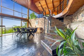 Grey Gum Lodge - Image 5