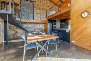 Grey Gum Lodge - Image 4