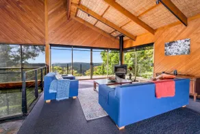 Grey Gum Lodge - Image 2