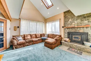 Near Hiking & Skiing: Hunter Mountain Getaway! - Image 5
