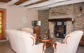 Wunderschönes Haus in Le Cambout mit WLAN - Image 3