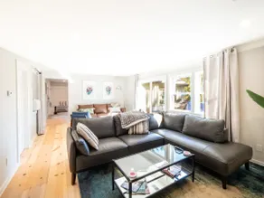 Renovated Downtown Great Barrington House - Image 3