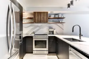 Standard Suite - Image 5