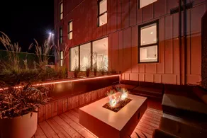CLUBHAUS VIP Suite, Private Hot Tub, Sleep 16 - Image 3