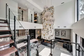 CLUBHAUS VIP Suite, Private Hot Tub, Sleep 16 - Image 5