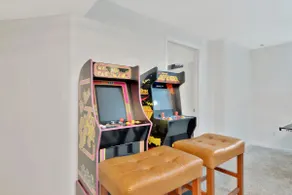 Ping Pong • Arcade Games • Family Fun • Safe Area! - Image 3