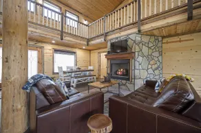 Large River front cabin overlooking Glover River - Image 4