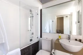 Elizabeth Bay Apmnt - Water Views & Free Parking - Image 5