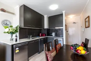 Elizabeth Bay Apmnt - Water Views & Free Parking - Image 4