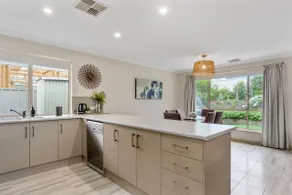 2 Ulonga Court - Image 4