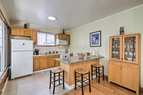 Peaceful Oakland Oasis w/ Private Yard! - Image 5