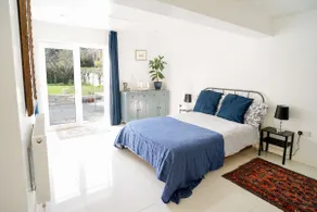 Seashells - 4 Bed - 2 Bath - Nr Beach - Sleeps 7 - Image 2