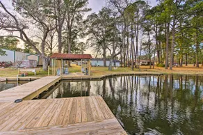 Shared Dock & Lake Access: Daingerfield Tiny Home - Image 3