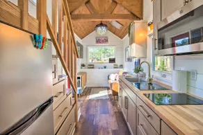 Shared Dock & Lake Access: Daingerfield Tiny Home - Image 2