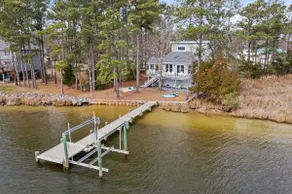 Port Peninsula Waterfront Paradise - Waterfront with Dock & Boat Lift - Image 3