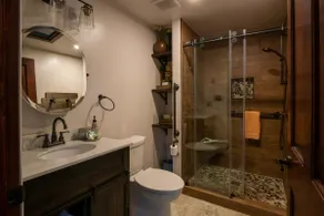 Country House-Private Bathroom-Premium-View - Image 3