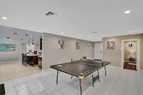 Villa Heated Pool, Golf Course BBQ Ping Pong Table - Image 2