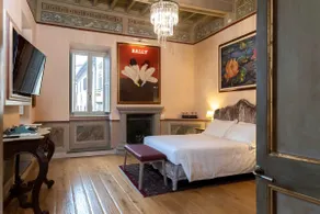 Stunning Renovated Apartment near Castello Orsini - Image 3