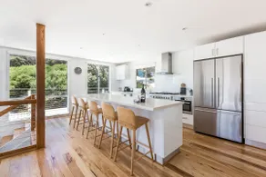 Idlehour - Panoramic Retreat by Yallingup Beach - Image 4