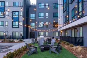Kasa | Spacious 2BD, Gym and Pool Access | Reno - Image 5