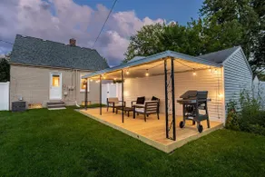 Gorgeous Berkley 4BR/2.5BA Home w/ Loft Suite - Image 2