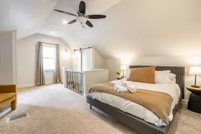 Gorgeous Berkley 4BR/2.5BA Home w/ Loft Suite - Image 5