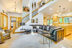 Cle Elum Lake Home w/ Hot Tub & Mountain Views - Image 5