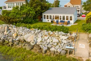 Waterfront Cottage w/ Sunroom + Patio & Grill - Image 2